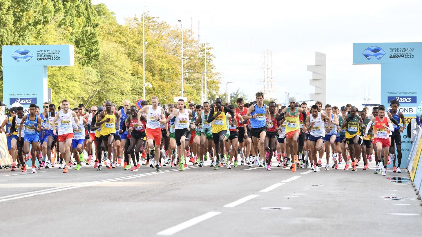 MATATA AND TAYE CELEBRITY AT 18 TH RAS AL KHAIMAH HALF MARATHON